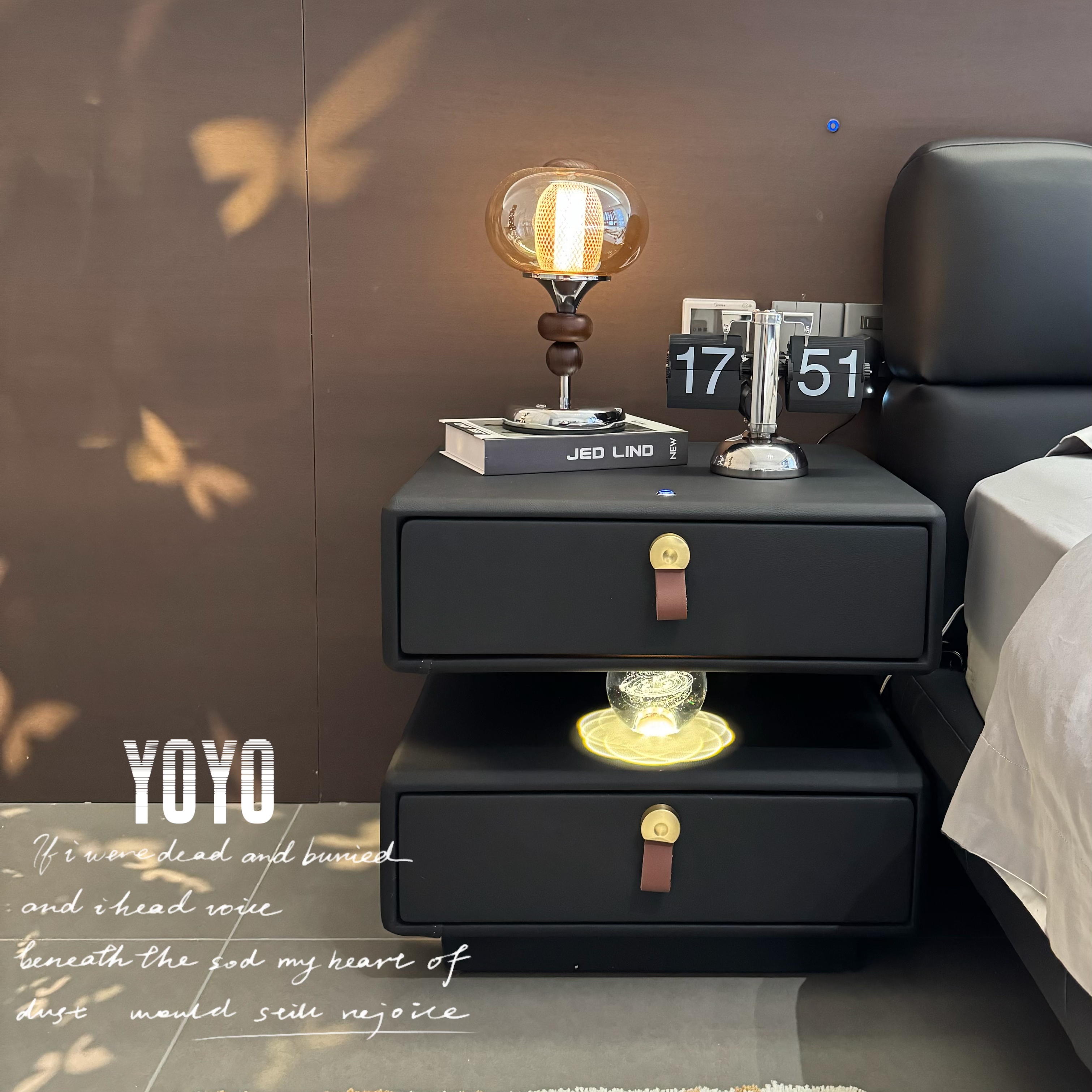 2026年新款全实木床头柜高级感现代简约轻奢创意爆款卧室储物柜