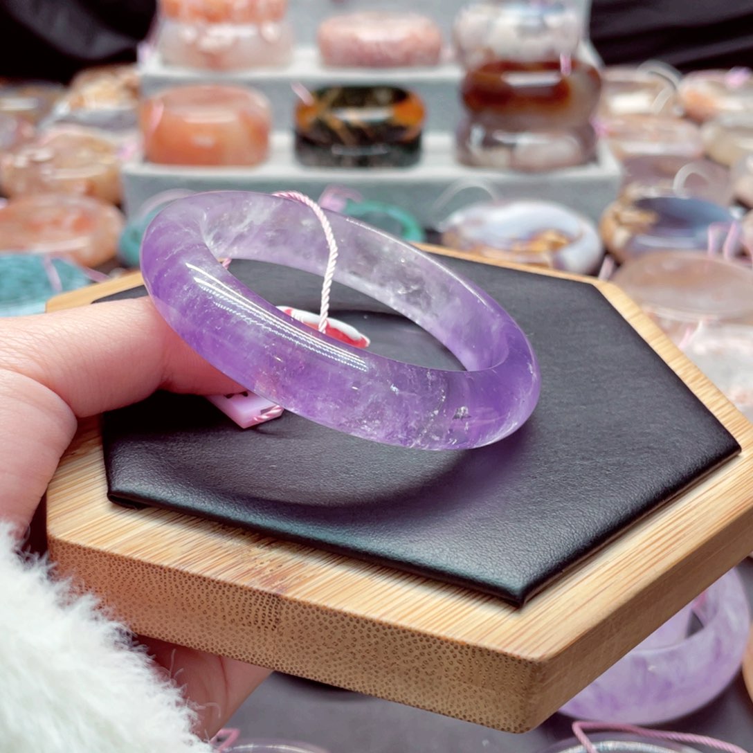 水晶手镯未镶嵌皮****师3