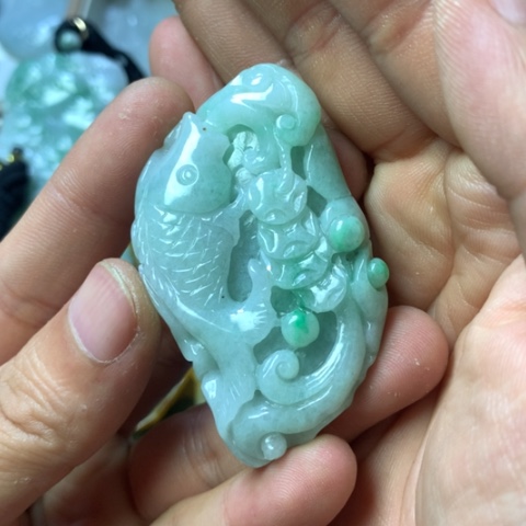 翡翠未镶嵌颈饰天然缅甸翡翠a货