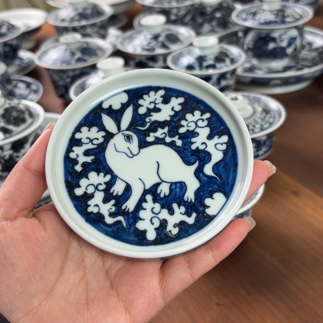 柴 小问题包容 兔杯垫………………