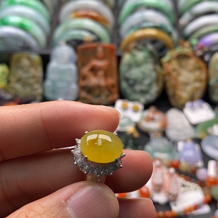 翡翠未镶嵌挂件蛋面