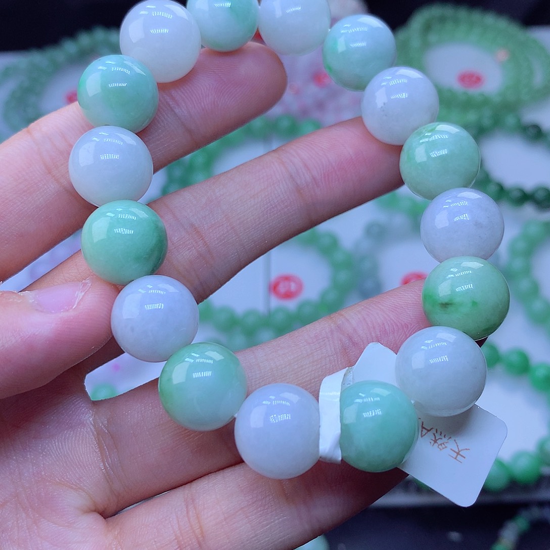 翡翠未镶嵌毛衣链