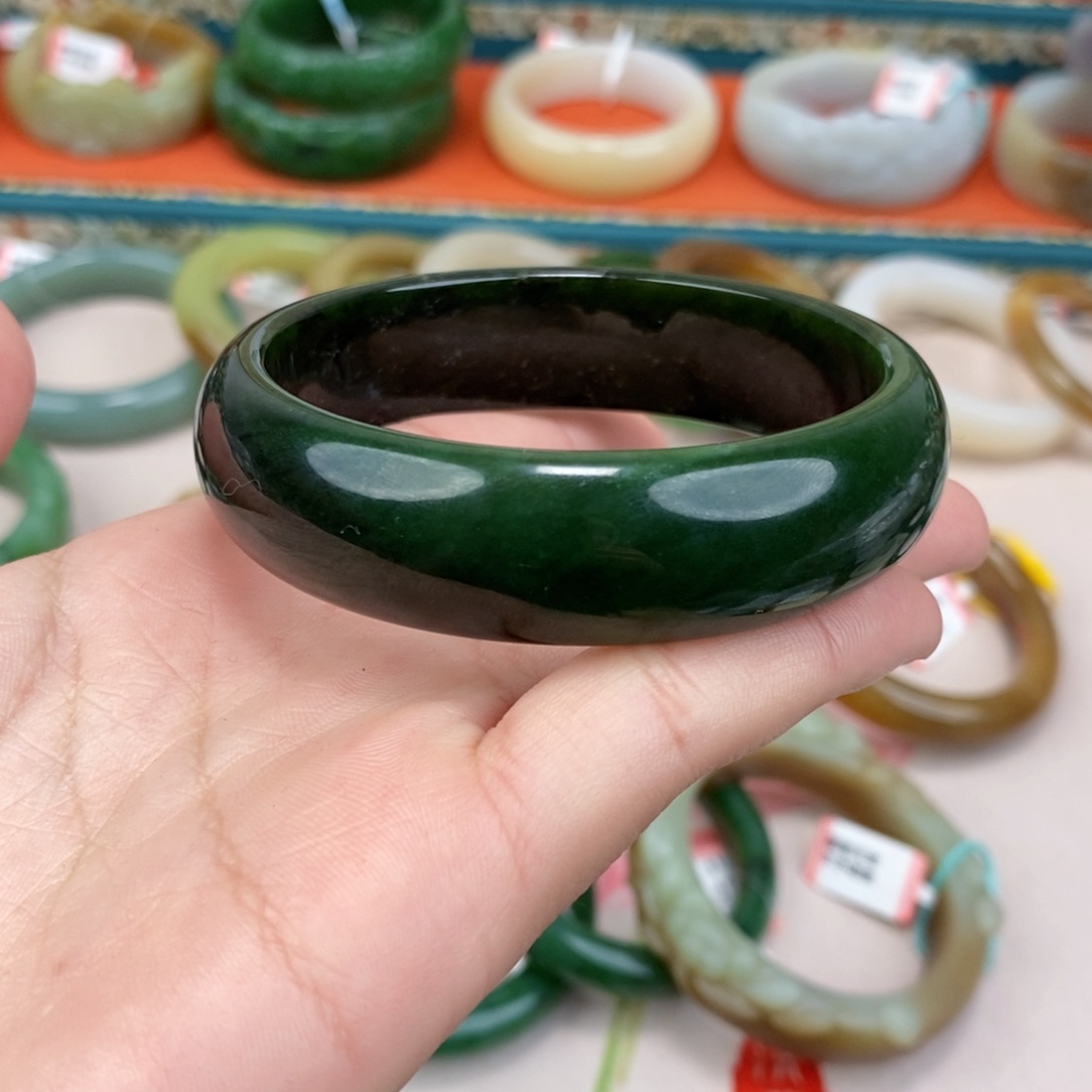 和田玉未镶嵌手镯回流12.26 手镯60.8