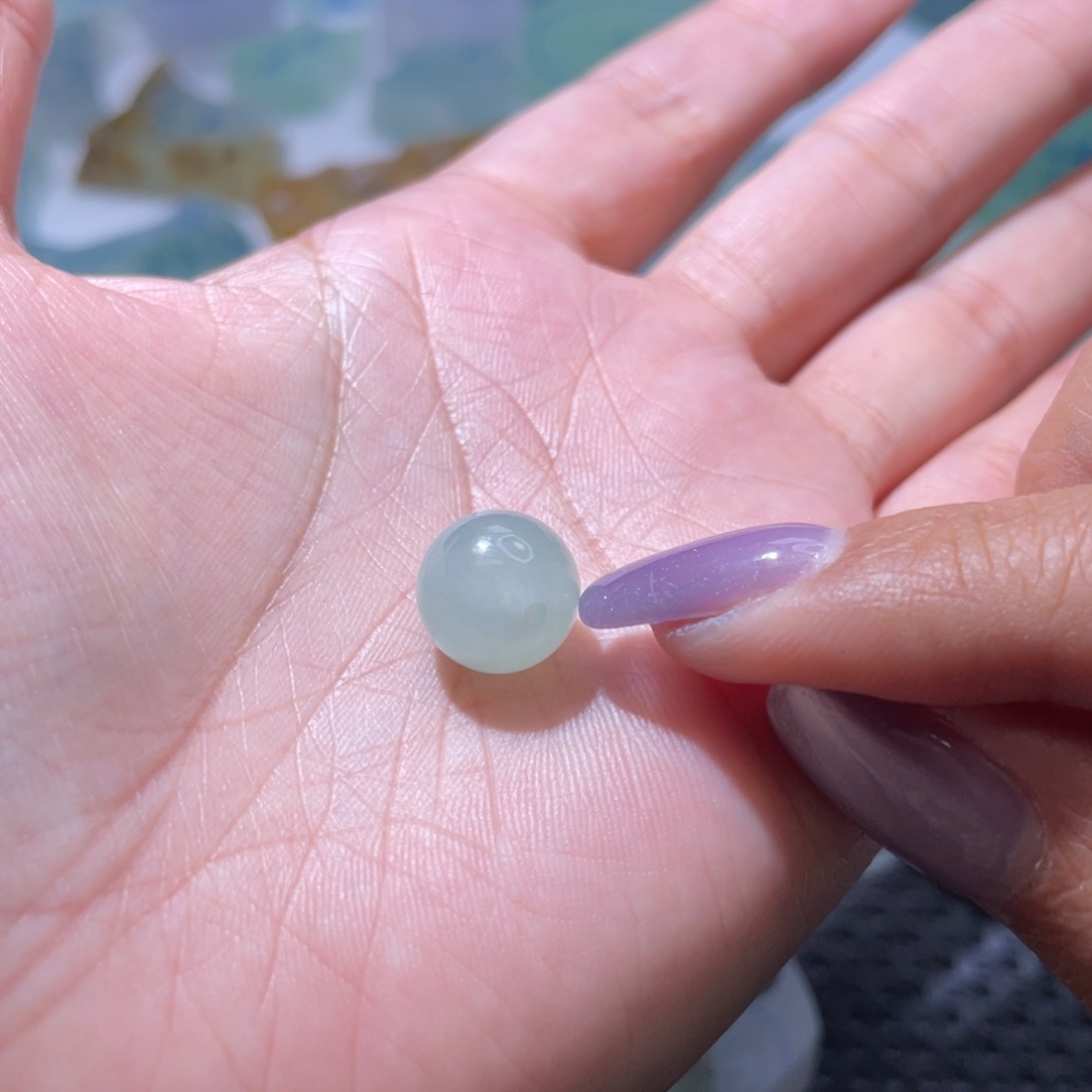 定制翡翠未镶嵌壹**易珠子