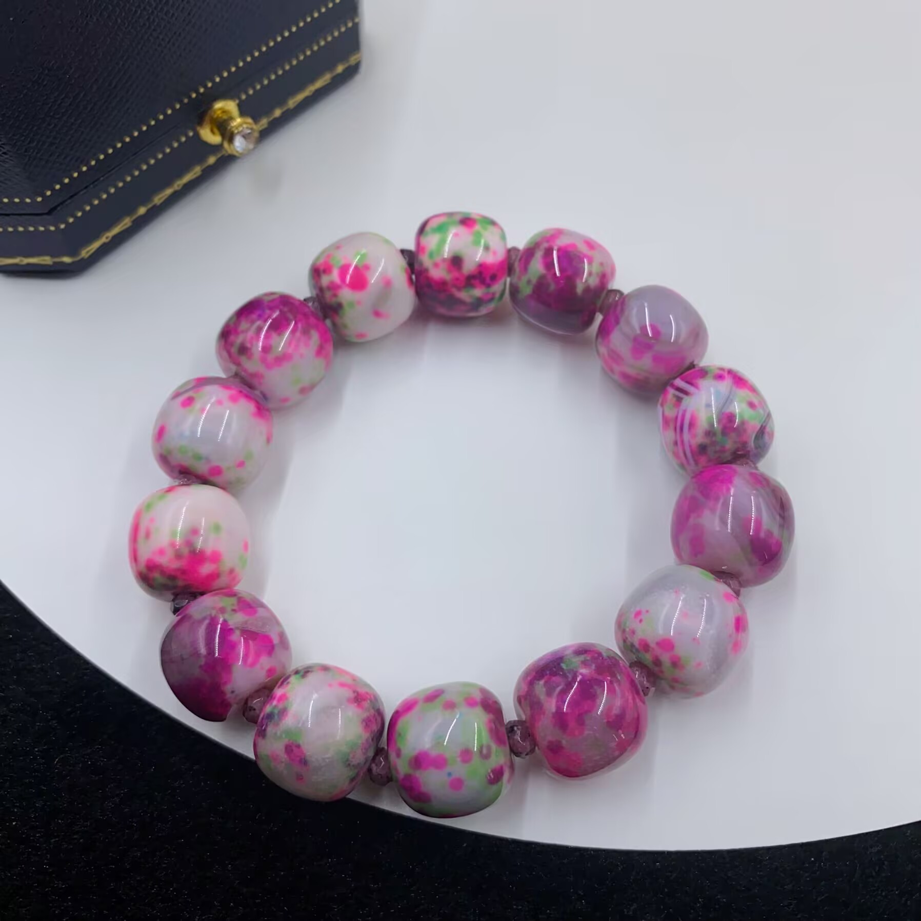 4883 粉色珠珠手串多样性发货