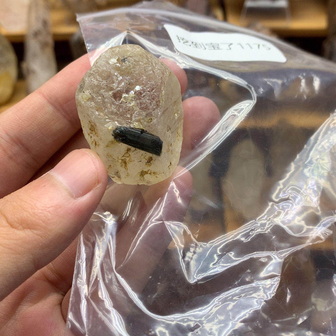 未镶嵌珠宝半成品水晶