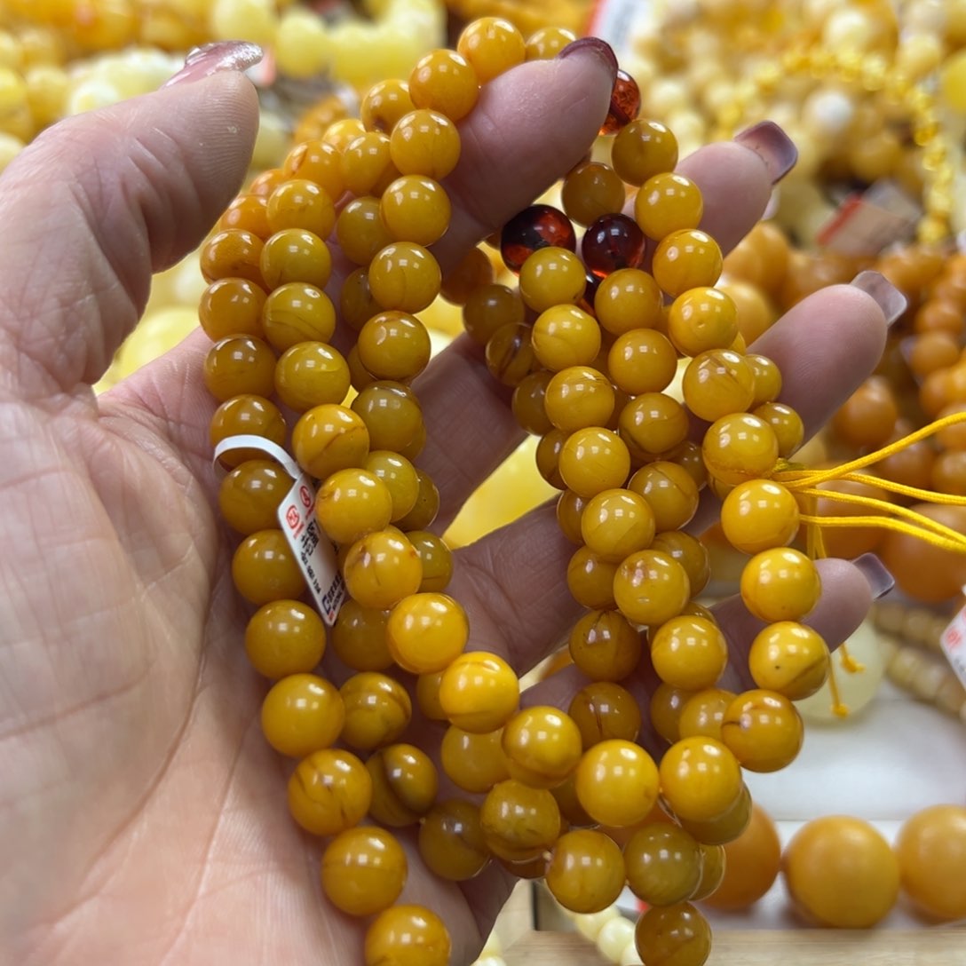 琥珀珠宝奇石未镶嵌