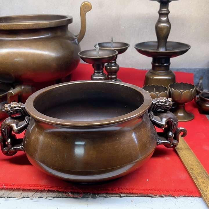 够大了的嗯摸摸摸