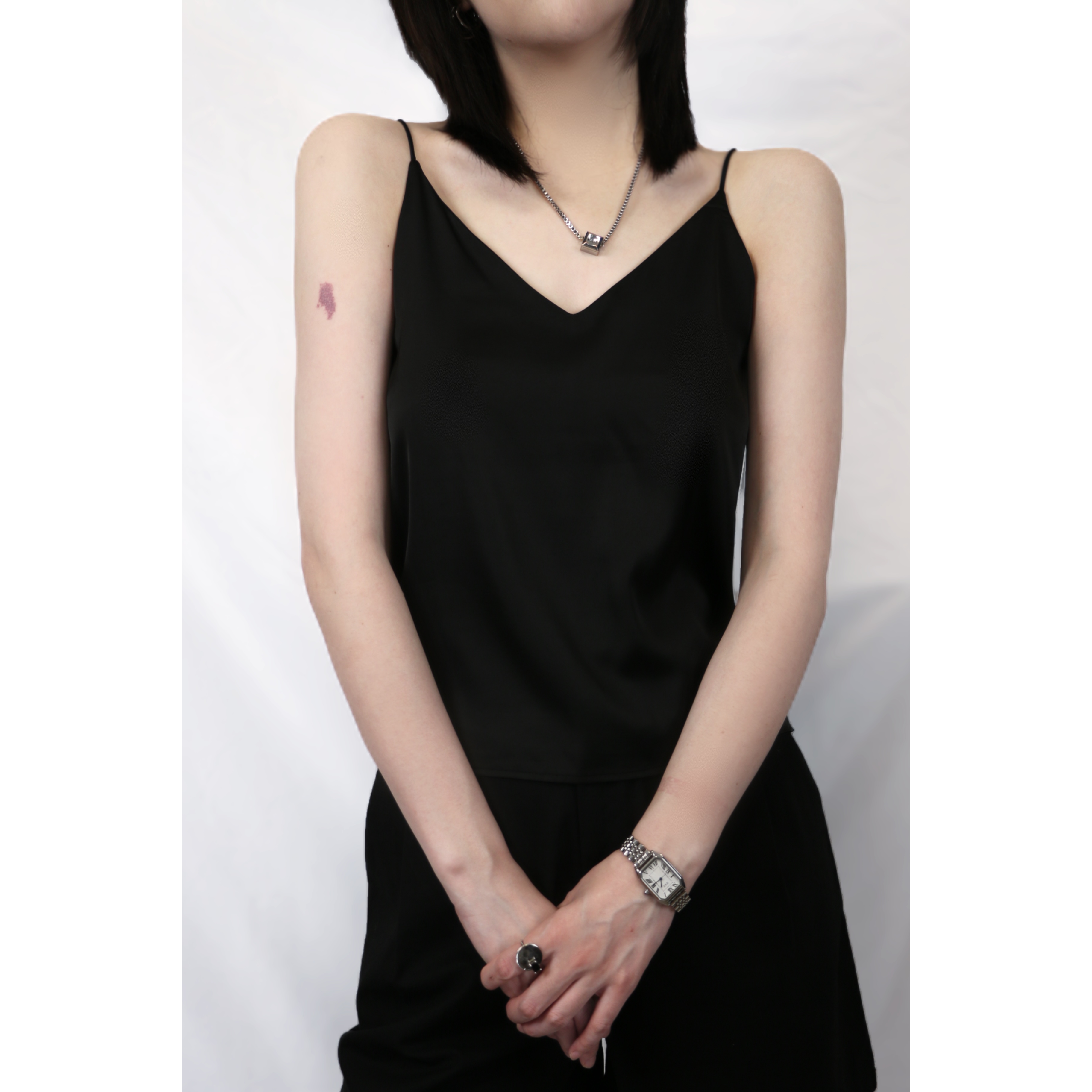 畅形CHECKLESS领丝吊带V领背心女内搭配西服缎面冰丝夏季百搭款