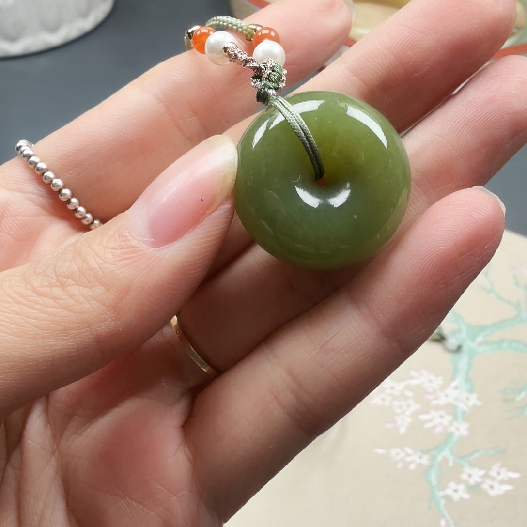 和田玉未镶嵌颈饰55