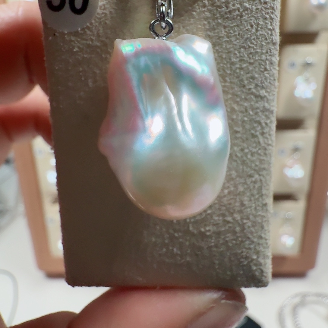 十***月颈饰淡水珍珠未镶嵌