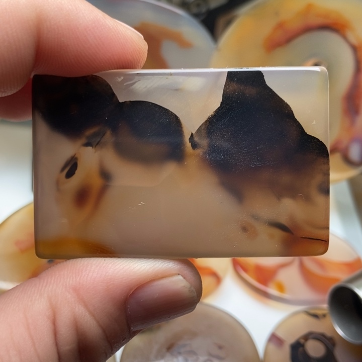 【闪购商品】玛瑙/玉髓颈饰未镶嵌