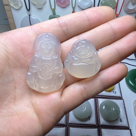 玛瑙/玉髓颈饰未镶嵌橘*?