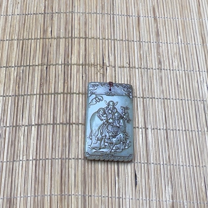 赵***哥和田玉未镶嵌挂件