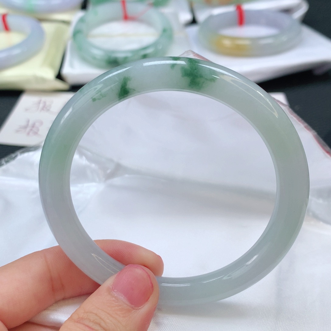 翡翠手镯未镶嵌翡翠手镯58