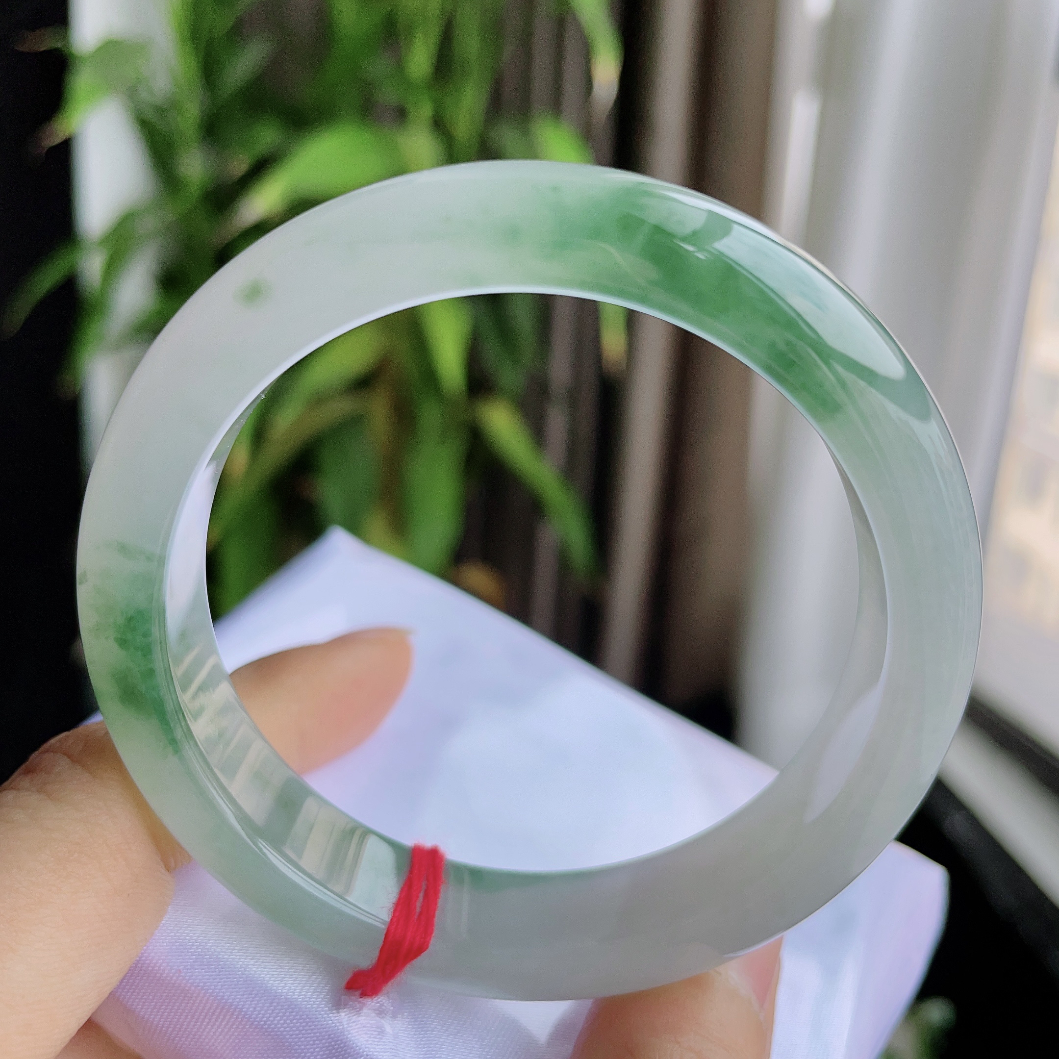 天然缅甸A货翡翠 56圈口飘花正圈手镯 220031