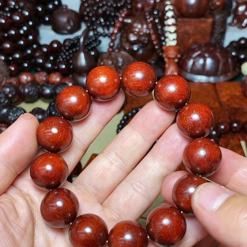 【闪购商品】檀香紫檀（小叶紫檀）