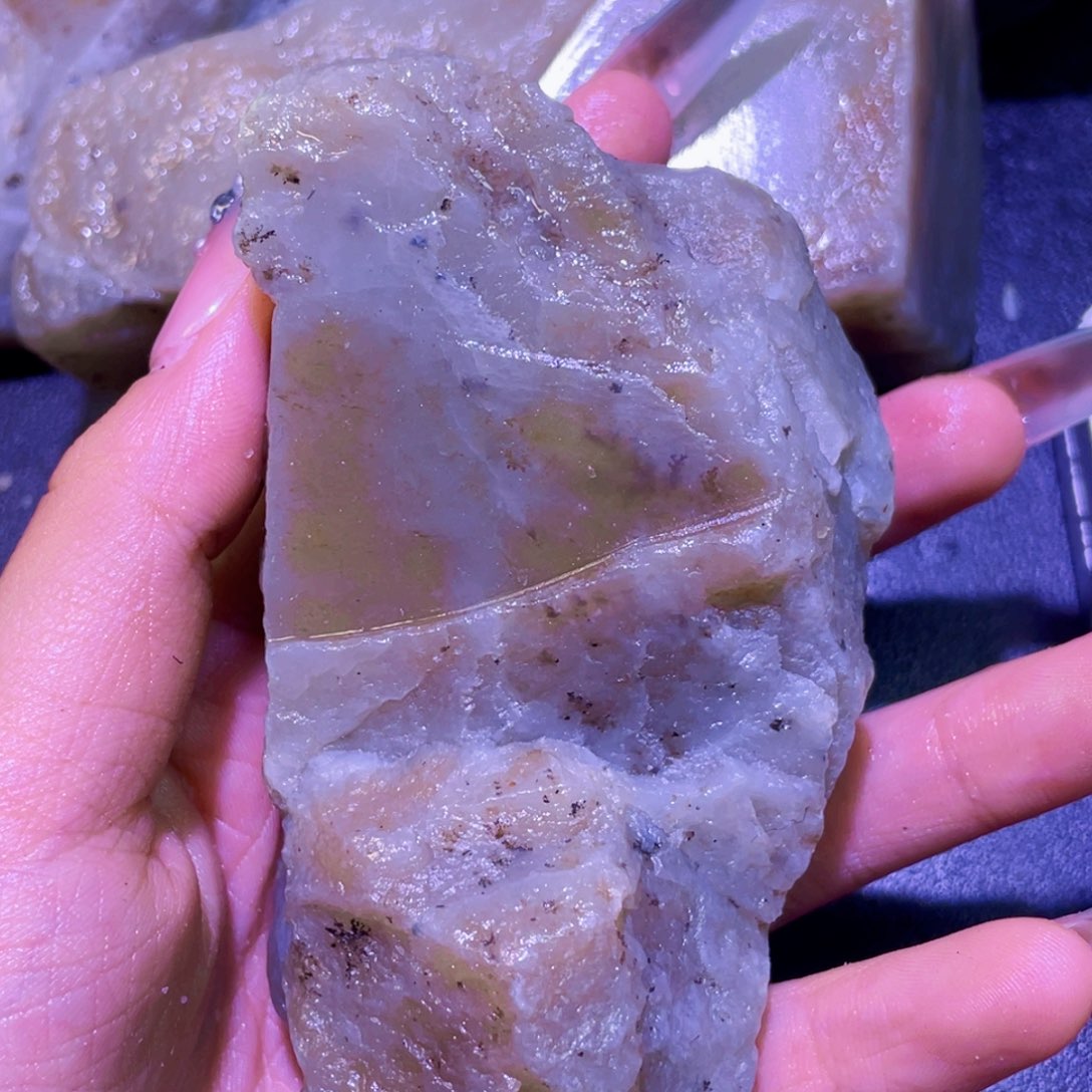 未镶嵌和田玉珠宝半成品