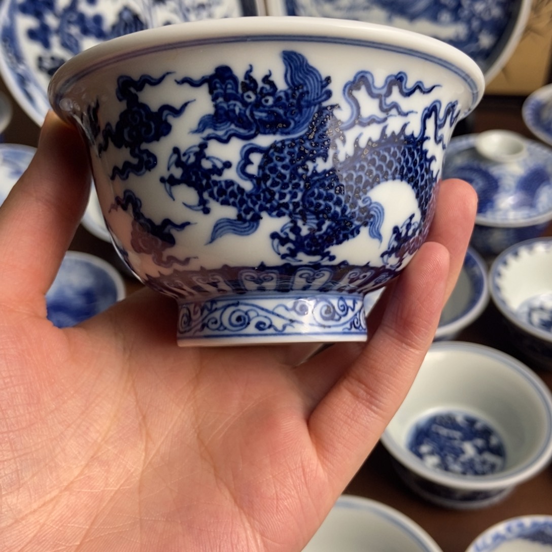 江***马仿明龙纹龙纹压手