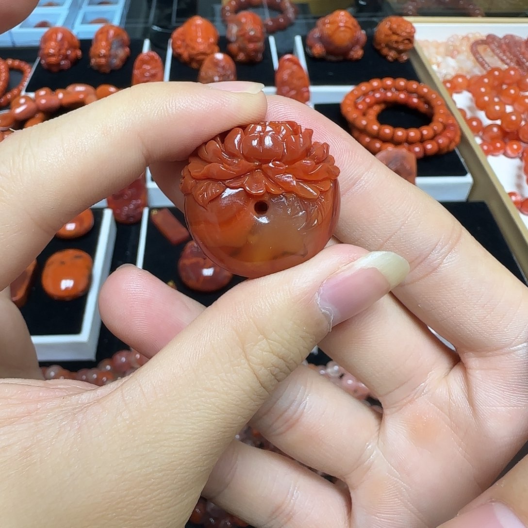 南红玛瑙未镶嵌吊坠(不含链)