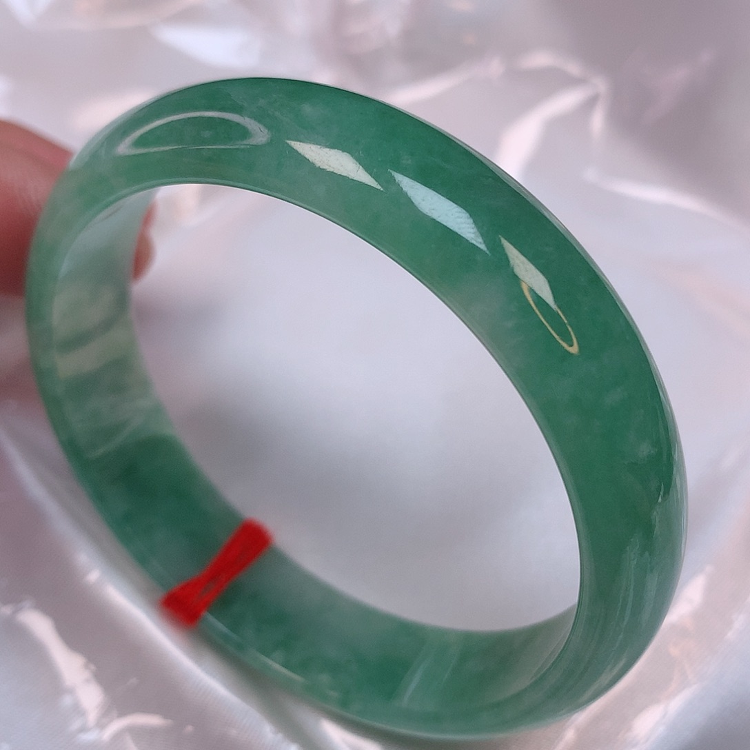 翡翠手镯未镶嵌54 翡翠手镯