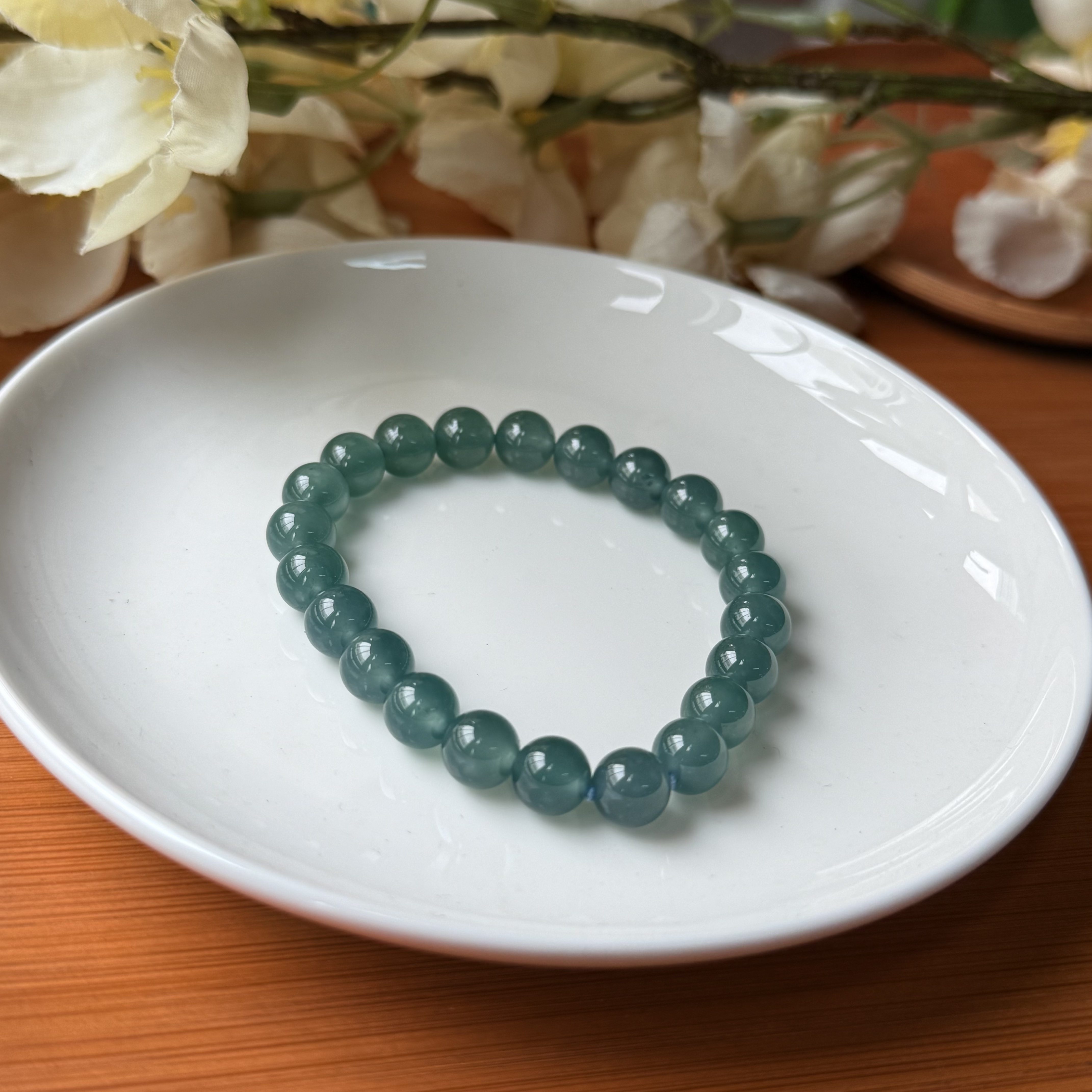 约8mm危地马拉翡翠圆珠单圈手串