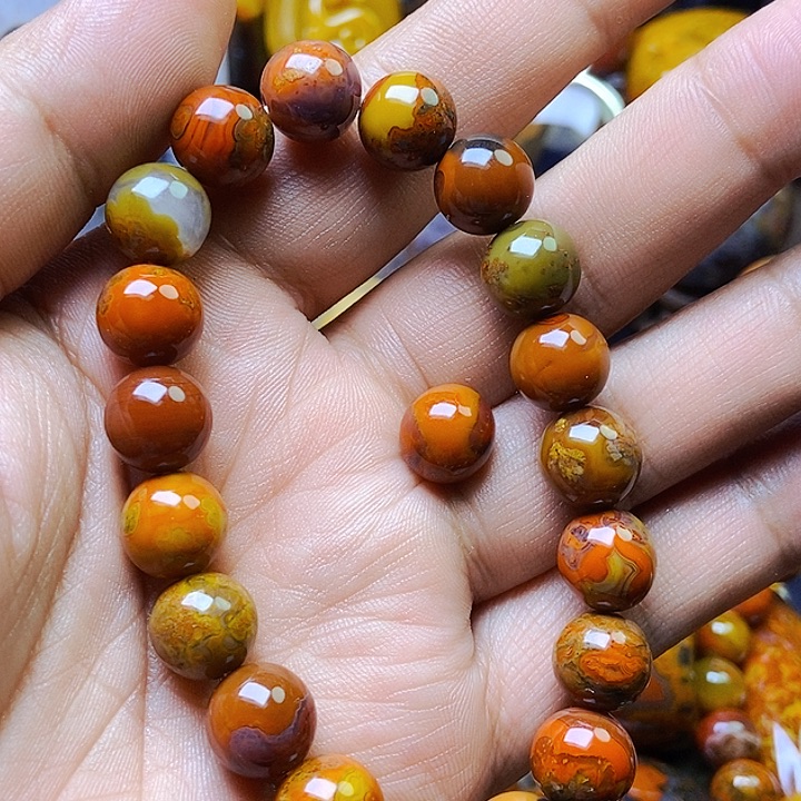 小****玛瑙/玉髓战国红玛瑙颈饰未镶嵌