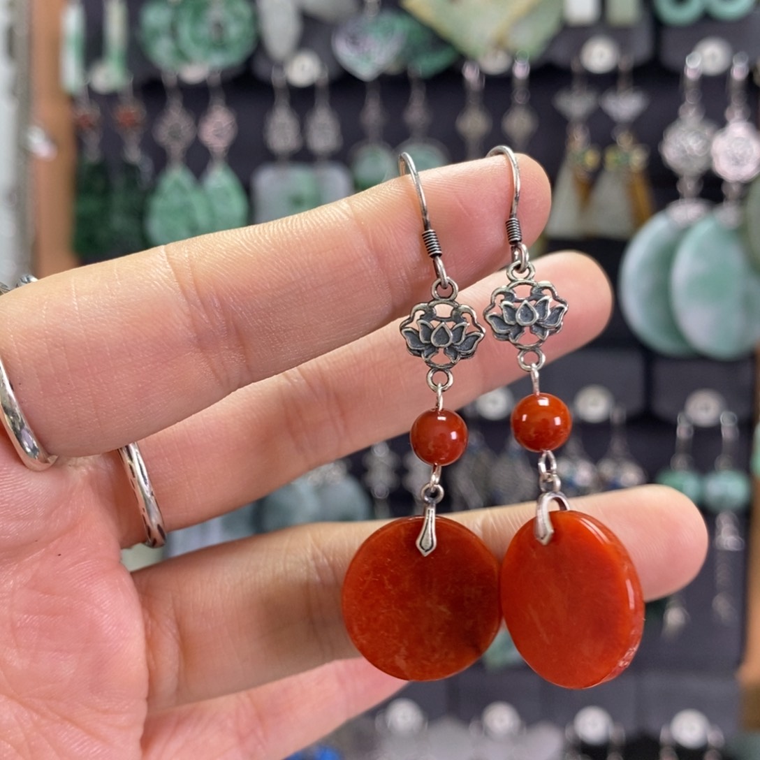 翡翠耳饰银S925镶嵌烧红翡耳坠