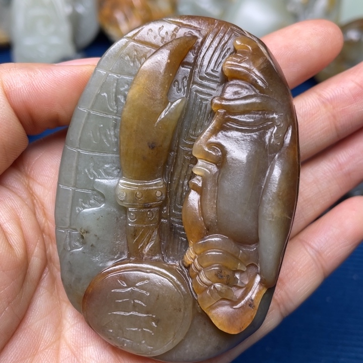 颈饰未镶嵌和田玉良*厚