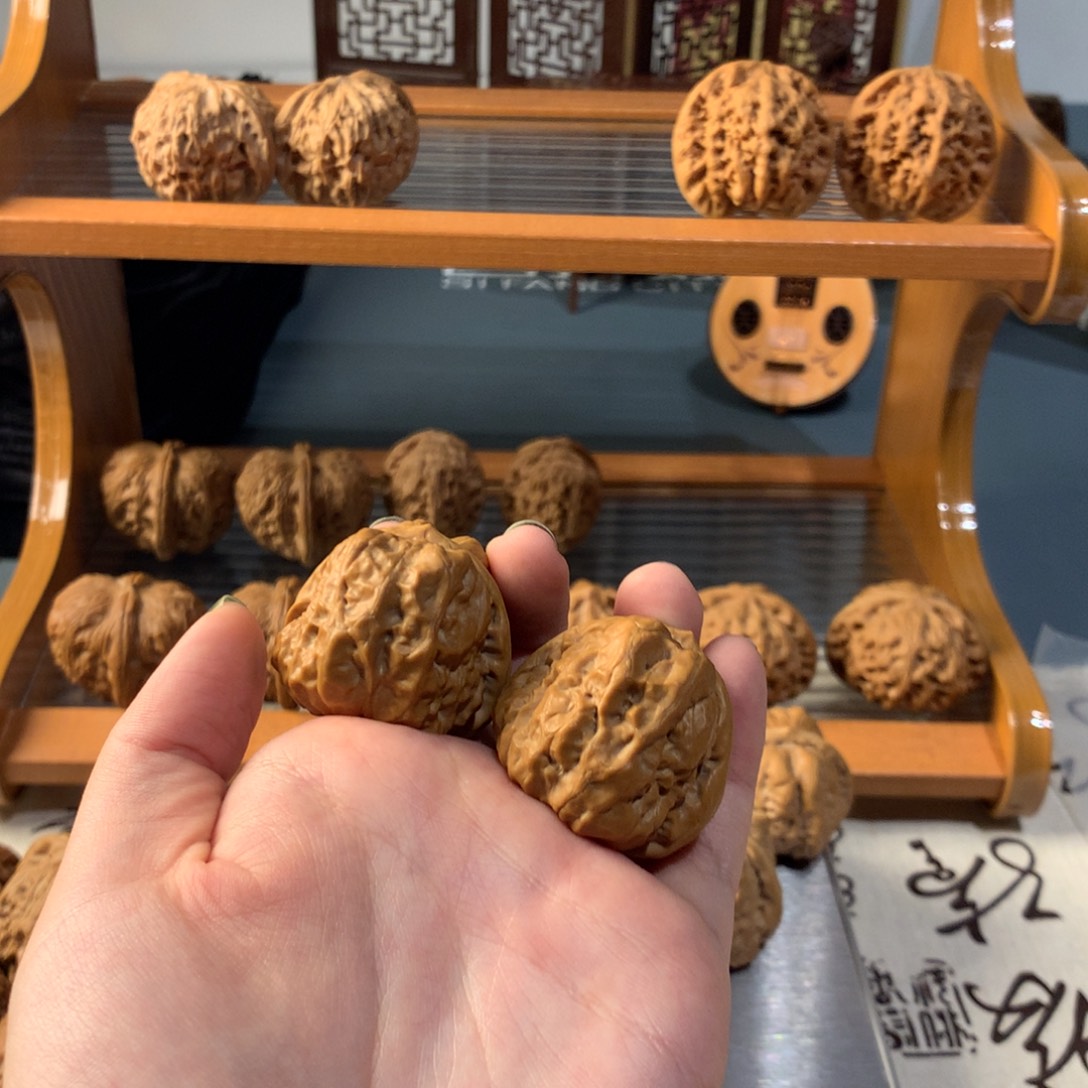 我****文玩核桃吊坠36蛤蟆头