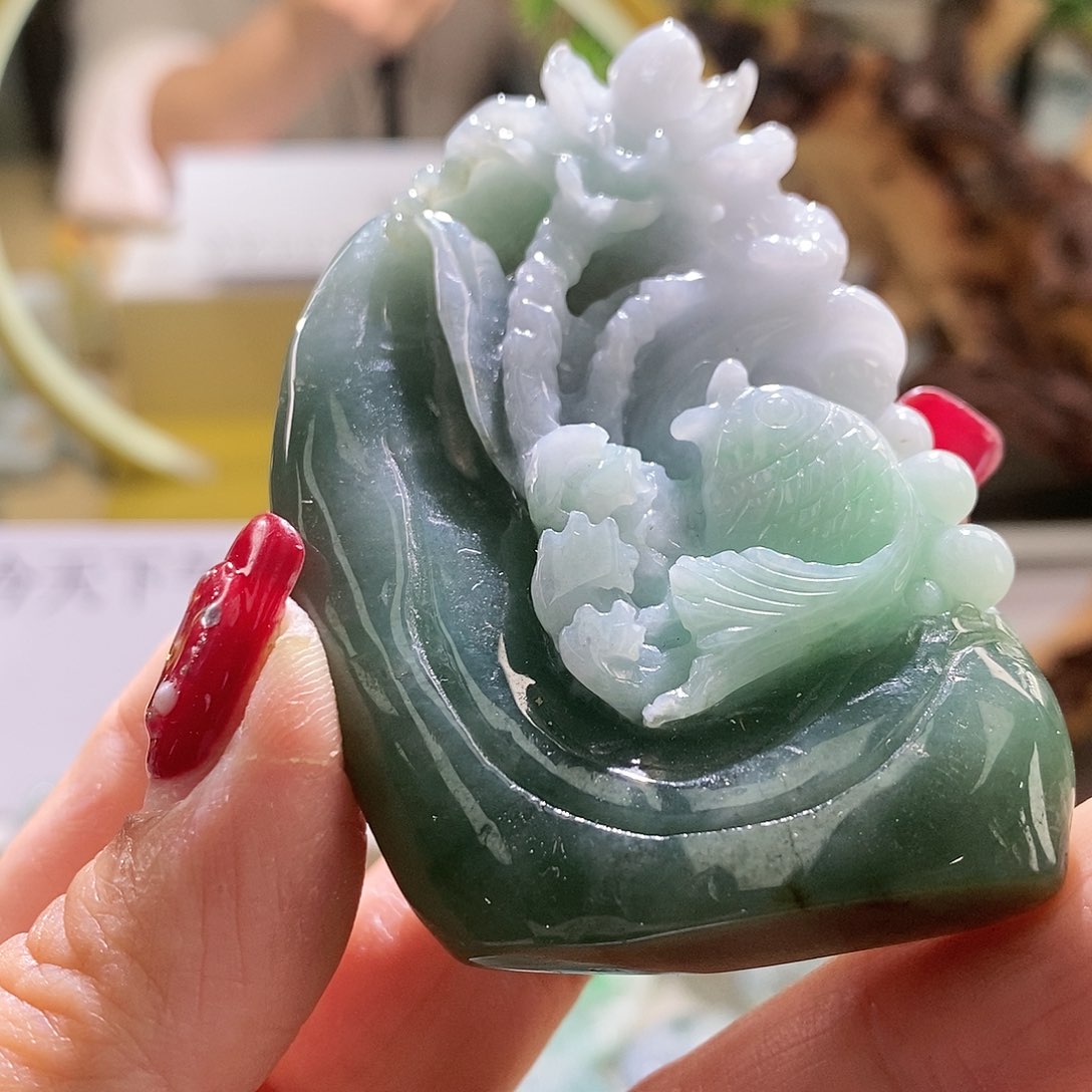 【闪购商品】翡翠颈饰未镶嵌鱼