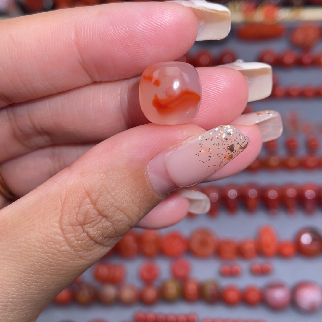 南红玛瑙冰飘老型11未镶嵌