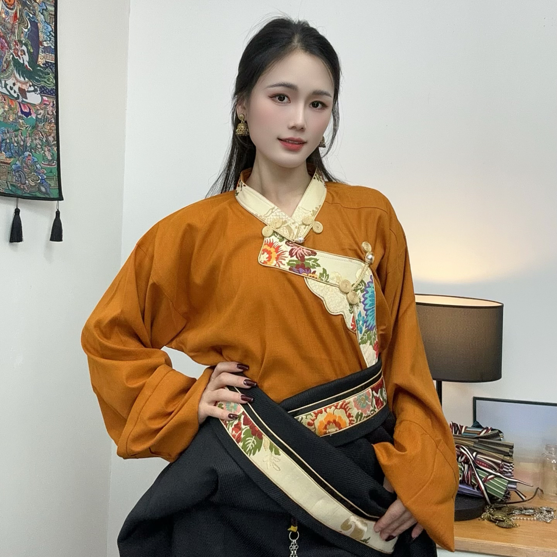 藏式传统经典百搭仿布热加色宽边康装衬衣藏袍套装宽松版女款高端
