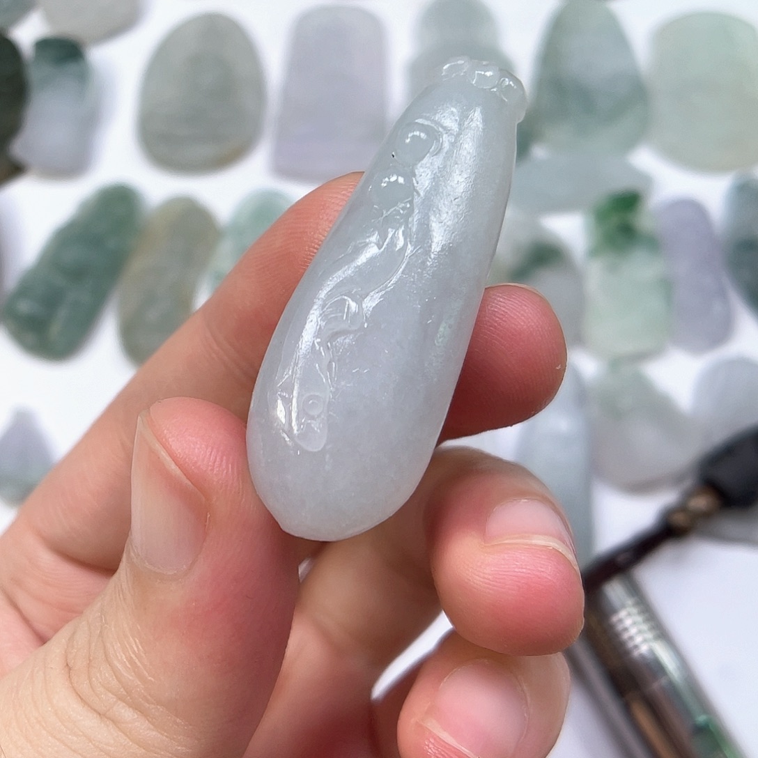 定制翡翠未镶嵌福瓜