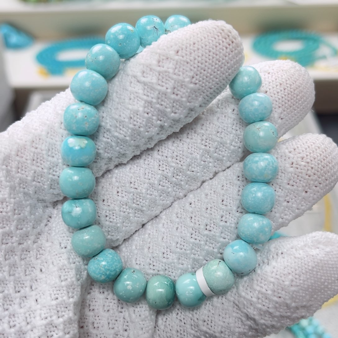 绿松石绿松石未镶嵌