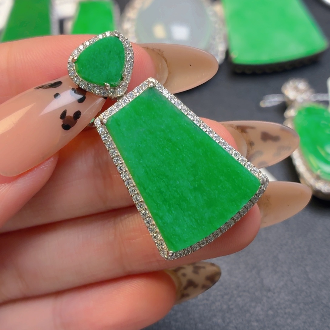 翡翠银S925镶嵌颈饰