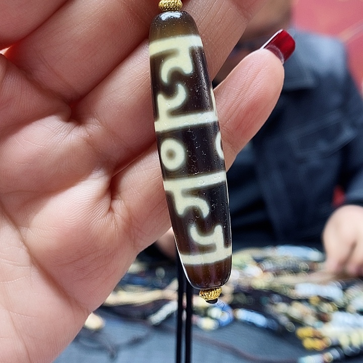 玛瑙/玉髓颈饰合金