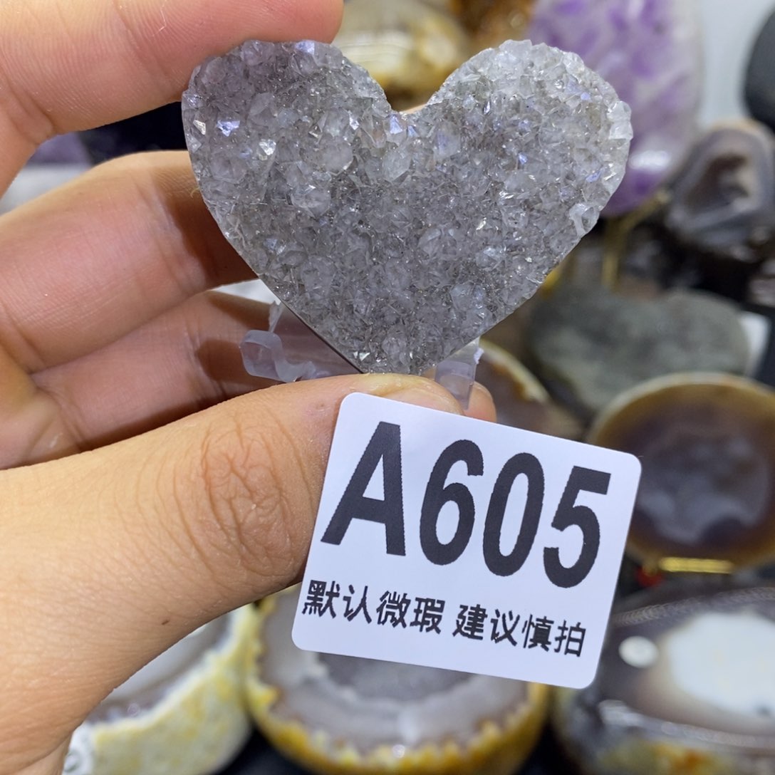 水晶大型摆件（非配饰）未镶嵌