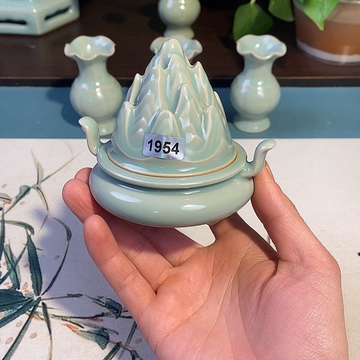 汝瓷1954瑕疵介意勿拍