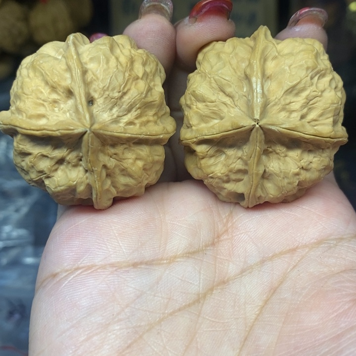 吊坠文玩核桃60玉玺四棱微瑕