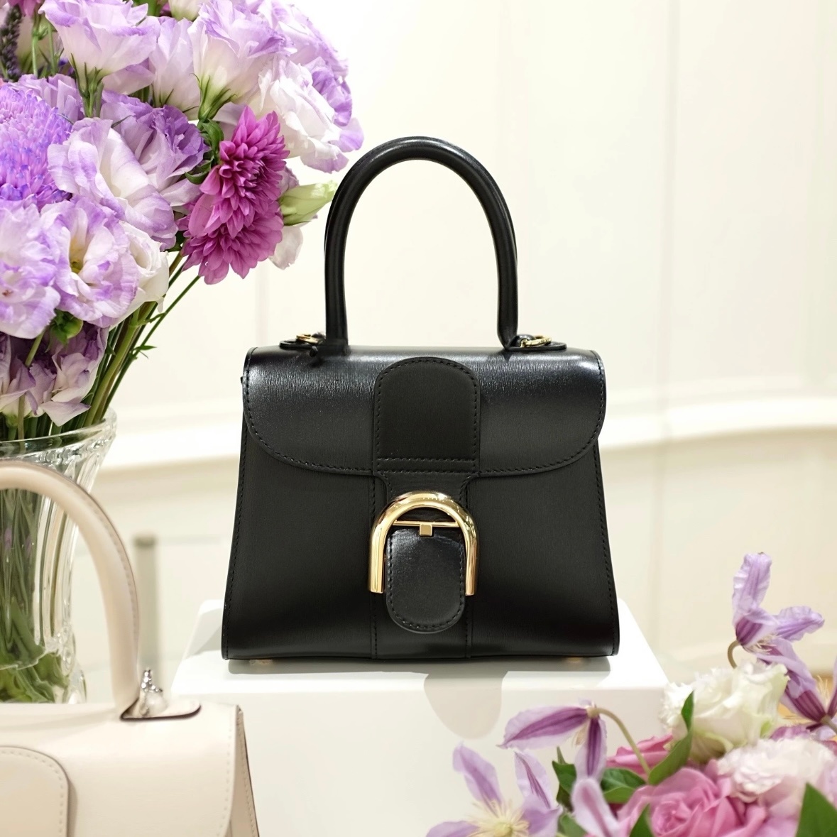 95新 Delvaux/德尔沃 德尔沃beillant光面黑金百搭包/97新/AM4354