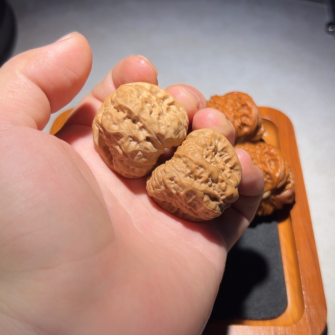 文玩核桃把件36 蛤蟆头手把件