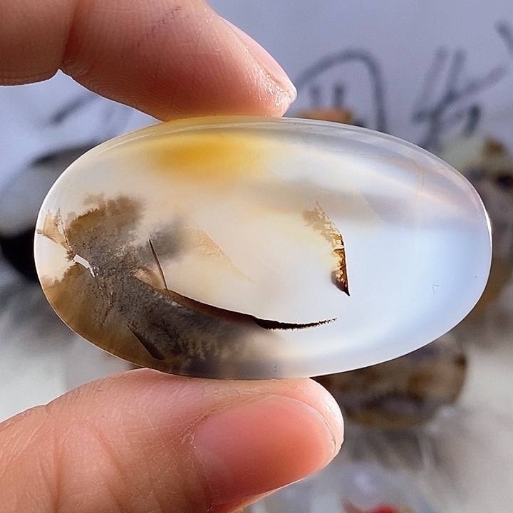 玛瑙/玉髓颈饰未镶嵌