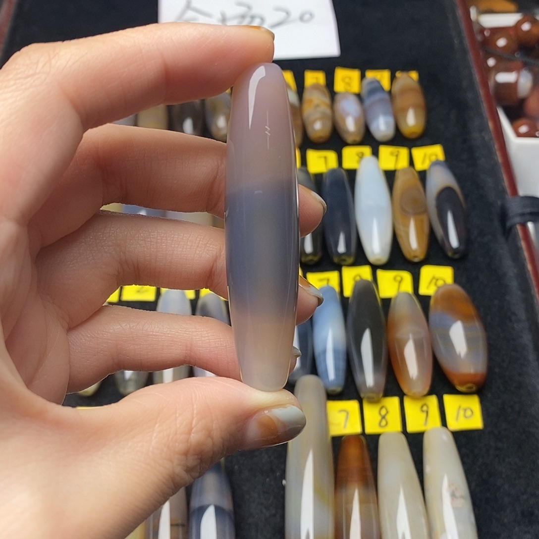 言***舞玛瑙/玉髓未镶嵌颈饰