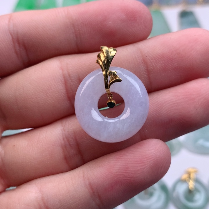 翡翠18K金镶嵌颈饰天然翡翠a货