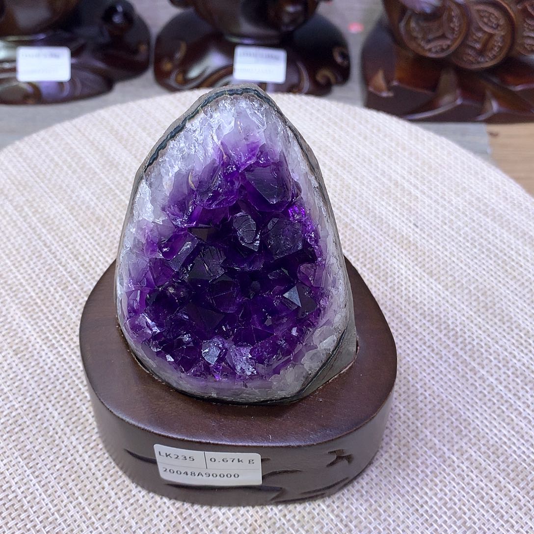 紫晶大型摆件（非配饰）未镶嵌
