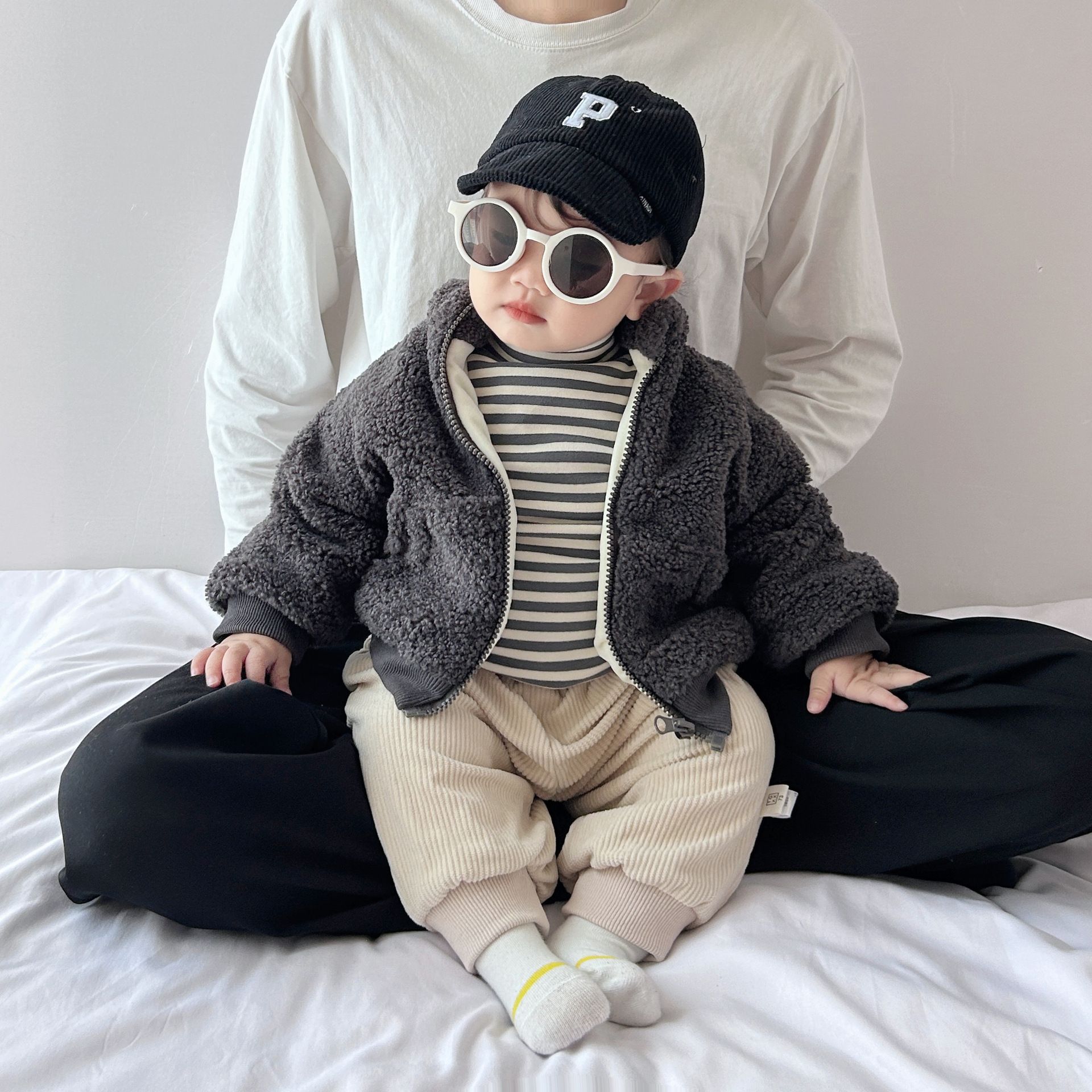 宝宝冬季外套2024新款男女童羊羔毛加绒加厚保暖上衣婴儿百搭童装