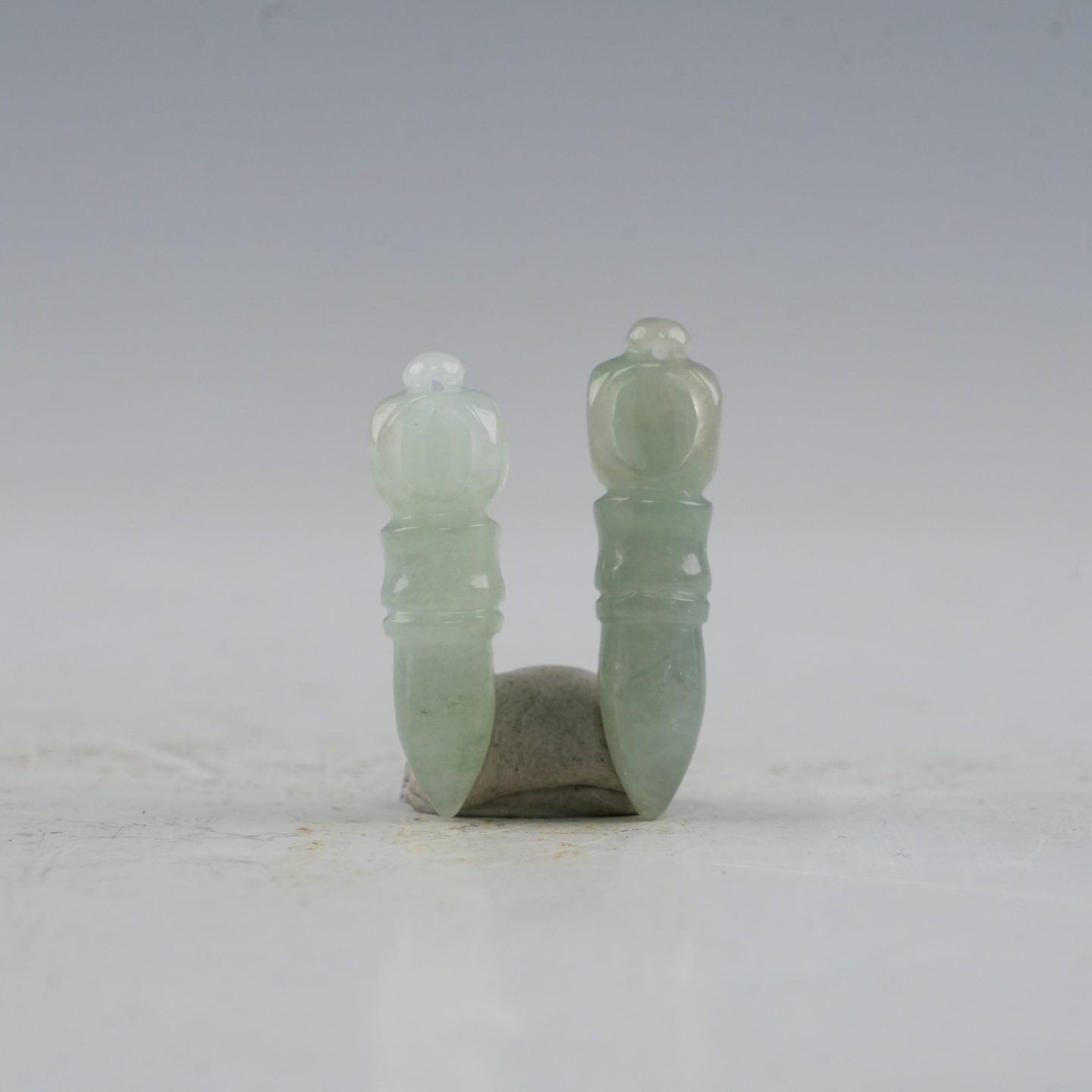 lot122407 当代 金刚橛挂饰一对