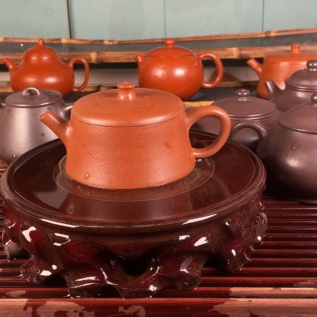 紫砂茶壶红皮龙云柱