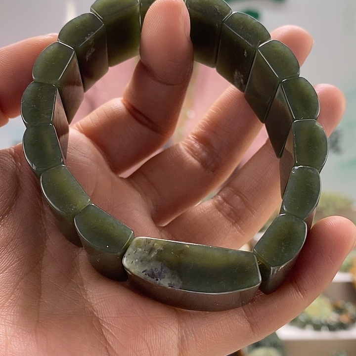 和田玉手牌未镶嵌逍***郎